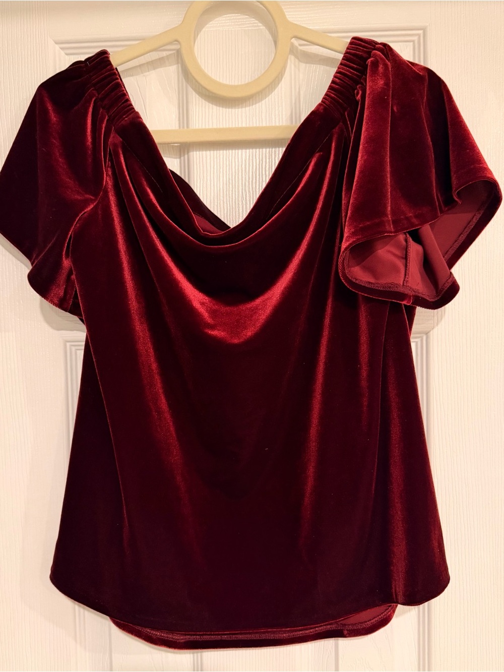 White House Black Market Velvet Off-Shoulder Blouse in Burgundy NWT - Picture 9 of 10